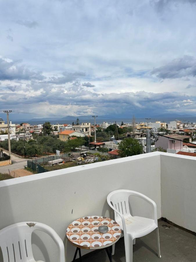 Airport View Apartments Artémida Eksteriør bilde